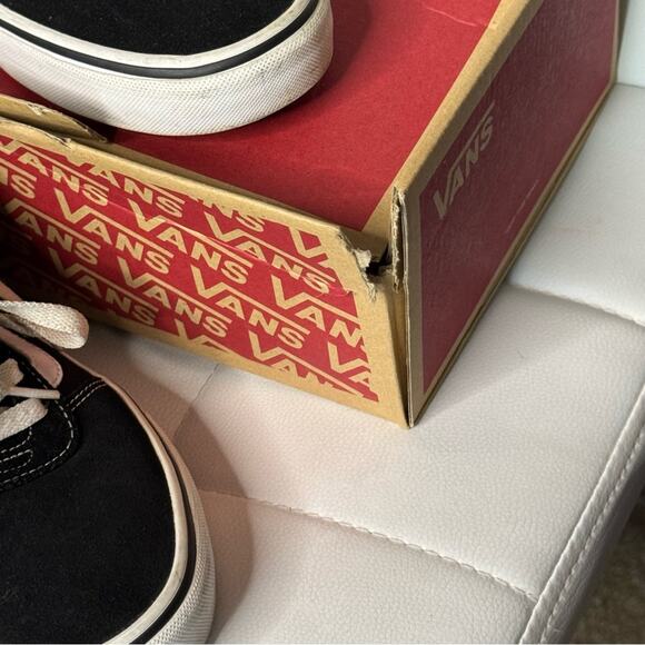 Vans Ward Hi top Suede Canvas Sneakers 8 M suede canvas black and white shoes - Picture 3 of 5